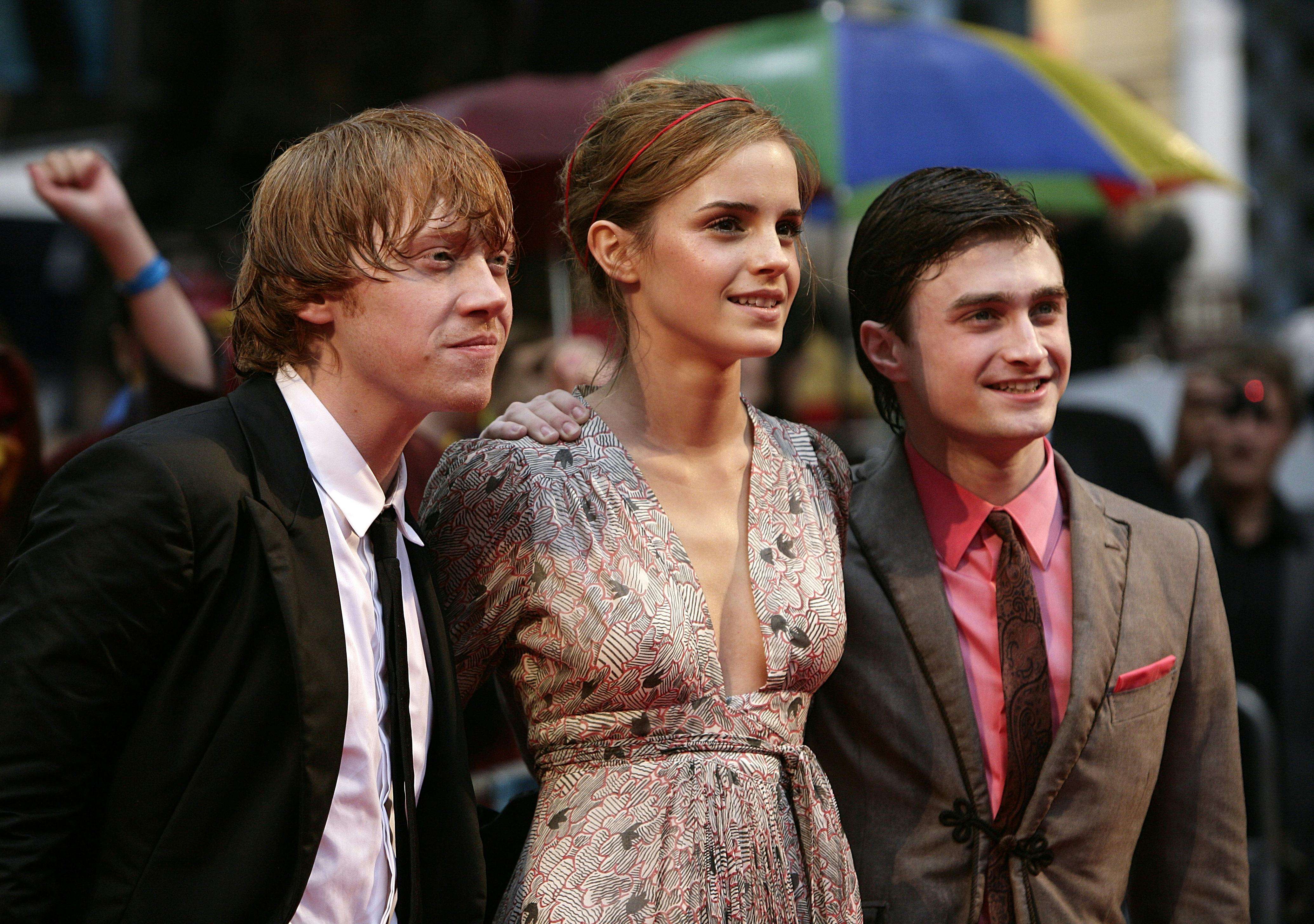 Twitter Has Thoughts About HBO's New 'Harry Potter' Series & J.K ...