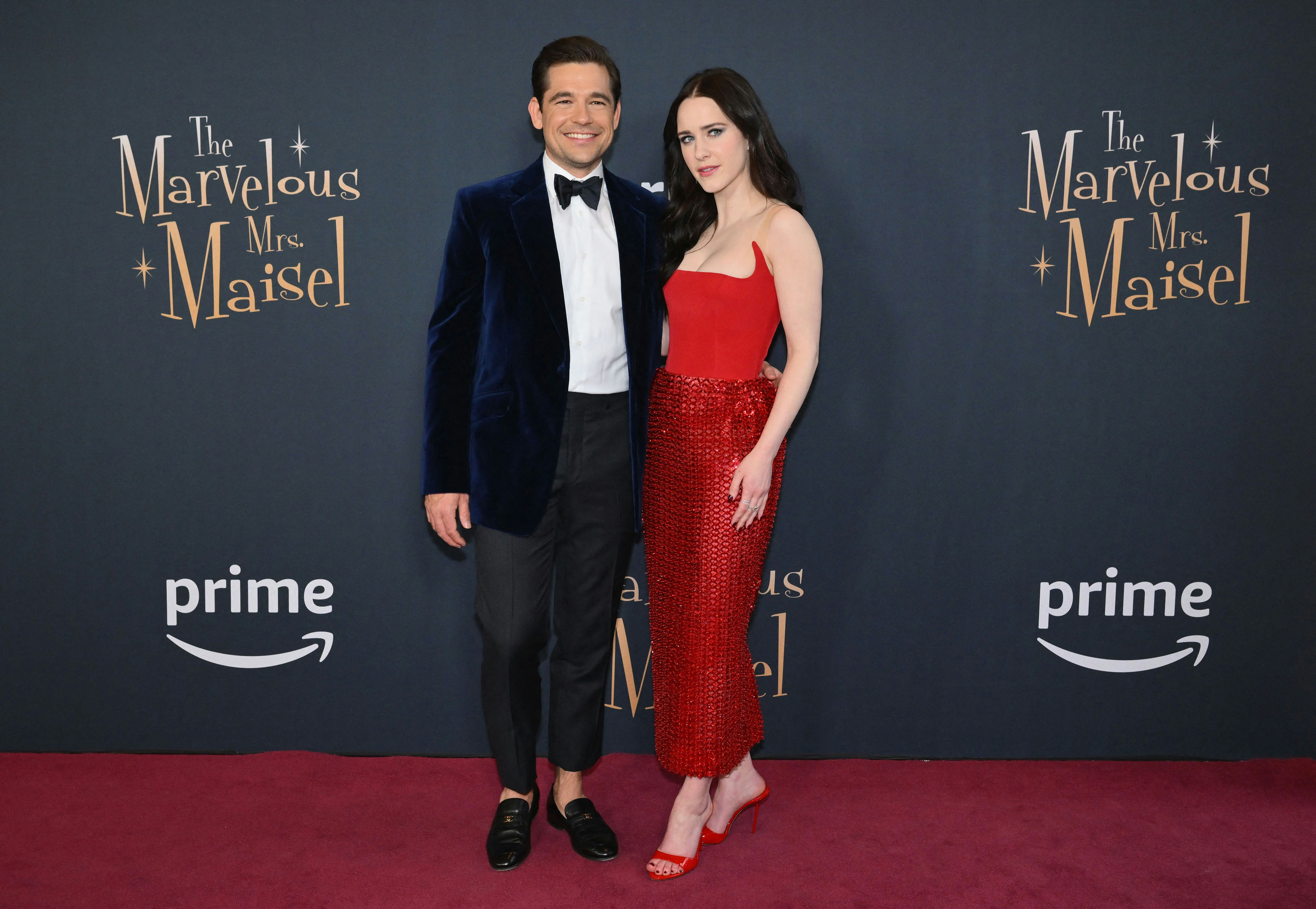 Rachel Brosnahan Puts A Devilish Display At ‘The Marvelous Mrs. Maisel ...