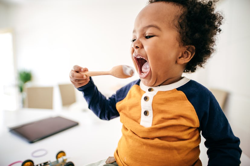 Healthy yogurt and toddler. Can babies have yogurt?