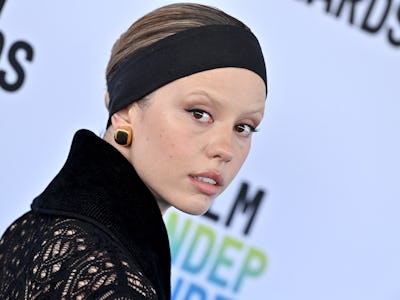 SANTA MONICA, CALIFORNIA - MARCH 04: Mia Goth attends the 2023 Film Independent Spirit Awards on Mar...