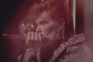 (MANDATORY CREDIT Watal Asanuma/Shinko Music/Getty Images) David Bowie (1947 - 2016) performs 'The J...