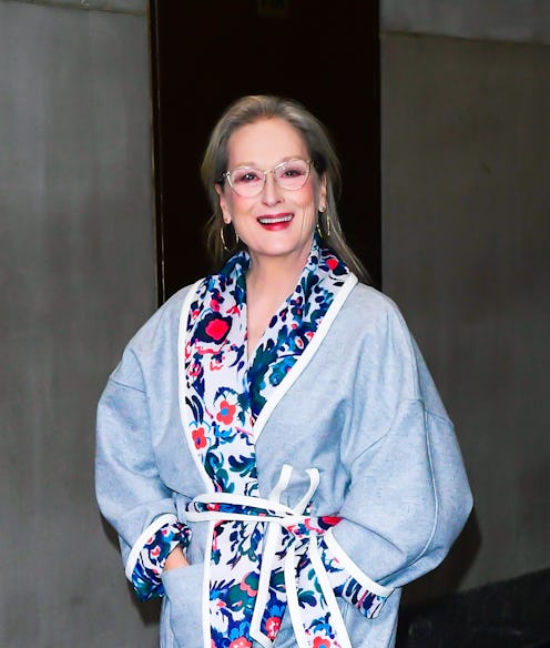 Meryl Streep bright pink lipstick 2021