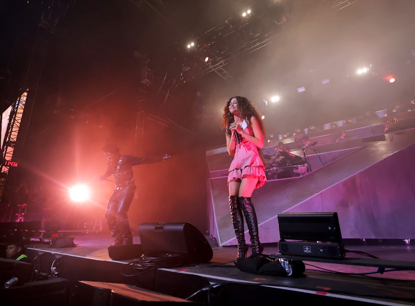 INDIO, CALIFORNIA - APRIL 22: Zendaya (R) performs with Labrinth at the Mojave Tent during the 2023 ...