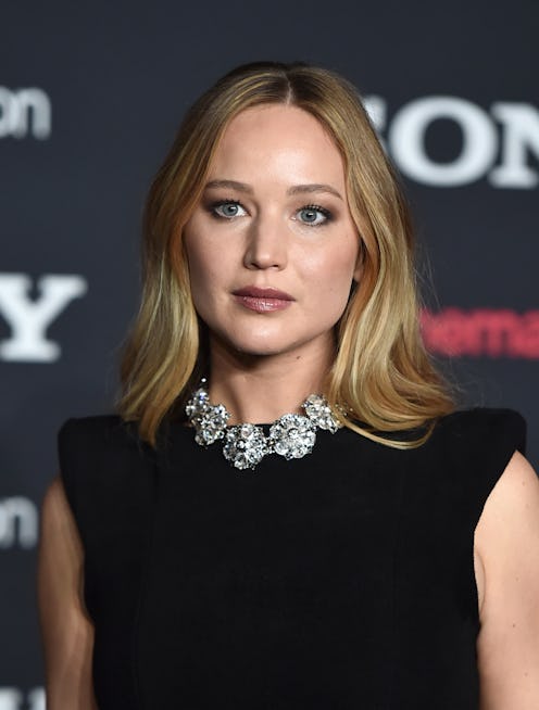 Jennifer Lawrence at CinemaCon 2023 with mauve lipstick
