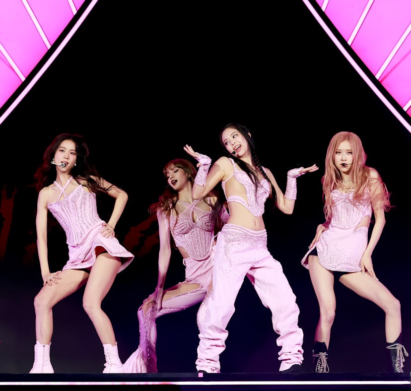 Here are the details of BLACKPINK's 'Born Pink,' including release date, tracklist, tour, and update...