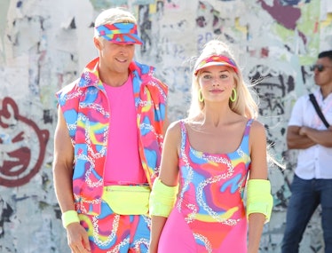 LOS ANGELES, CA - JUNE 28: Margot Robbie and Ryan Gosling are seen rollerblading on the set of "Barb...