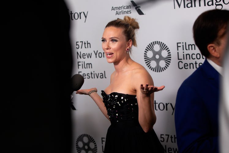 Scarlett Johansson (Photo by Lexie Moreland/WWD/Penske Media via Getty Images)