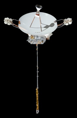 For over 30 years, the Pioneer 10 spacecraft sent photographs and scientific information back to Ear...