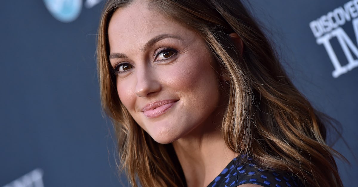 Where Is Minka Kelly From? Her Memoir Details Her Childhood With Single Mom