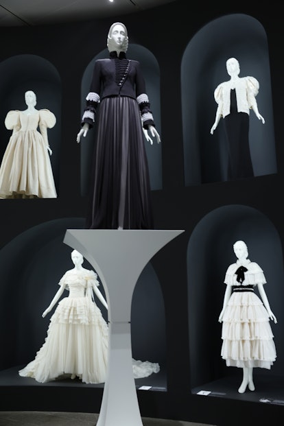 Karl Lagerfeld: A Line of Beauty Is the Met Costume Institute's