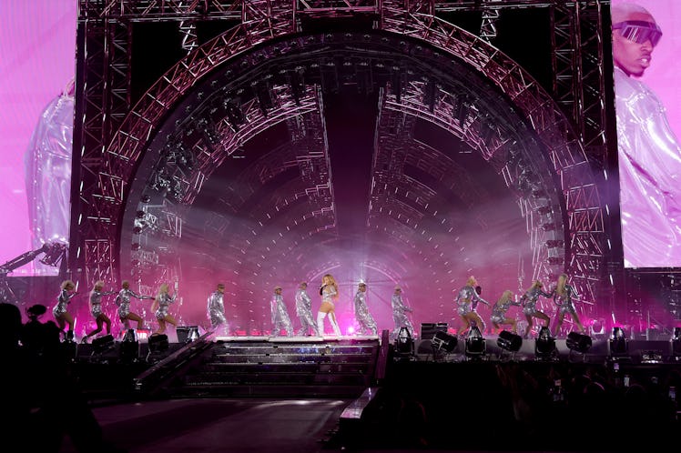 Beyoncé performs onstage.