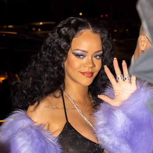 Rihanna pregnant purple fur jacket