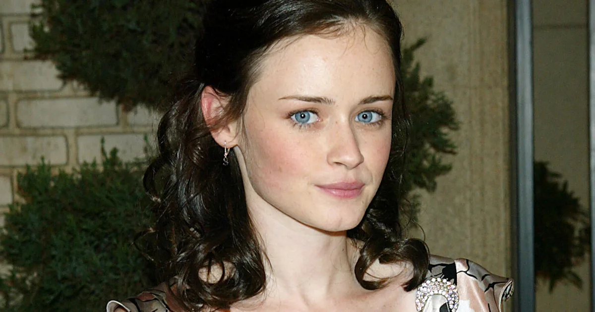 18 Years Ago, Rory Gilmore Debuted Blunt Bangs