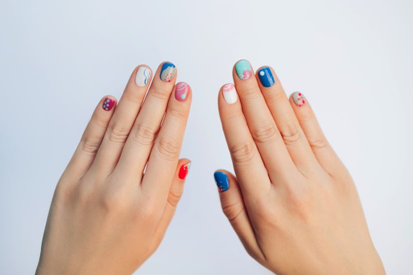 mother's day nail art idea: Playful abstract summer manicure in blue and purple colors