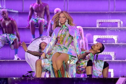 Beyonce blonde sunwashed highlights on Renaissance Tour 202