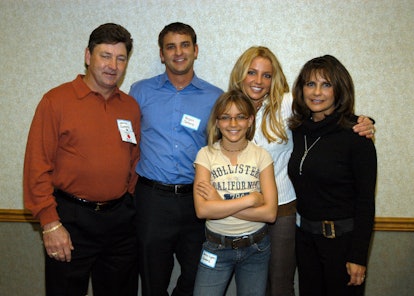 Jamie Spears, Bryan Spears, Jamie-Lynn Spears, Britney Spears and Lynne Spears.