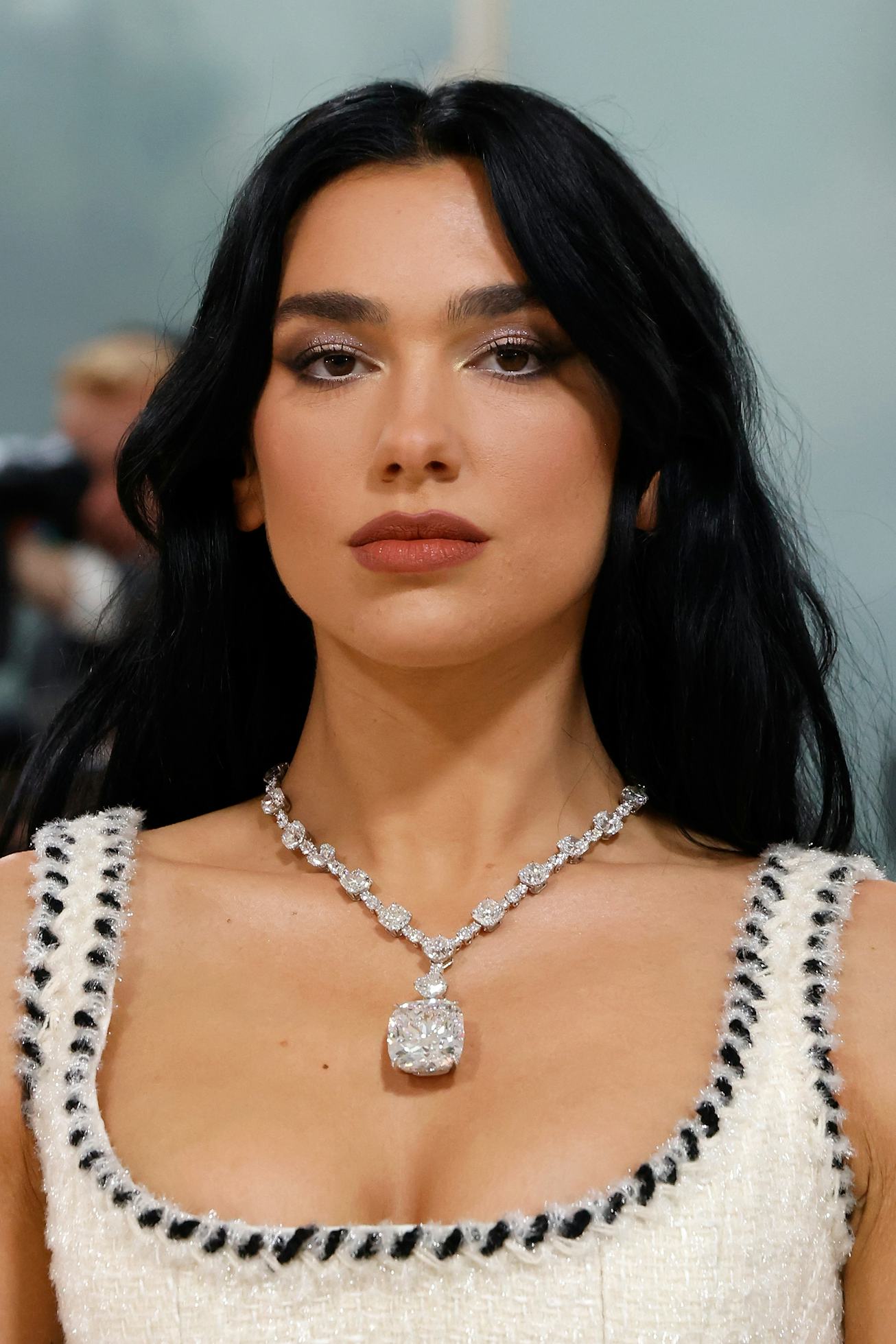 NEW YORK, NEW YORK - MAY 01: Dua Lipa attends the 2023 Costume Institute Benefit celebrating "Karl L...