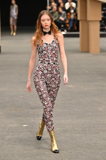 A model walks the runway during the Chanel Haute Couture Spring Summer 2023 show 