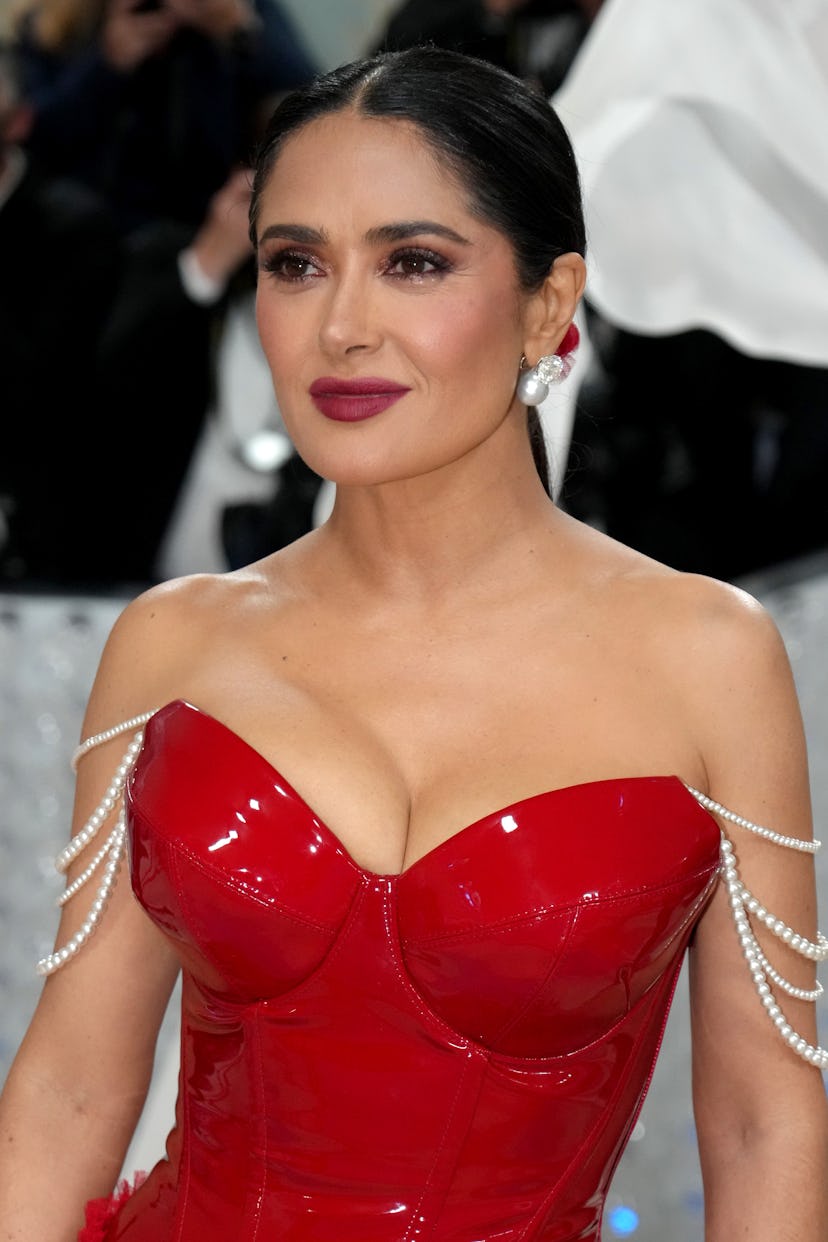 NEW YORK, NEW YORK - MAY 01: Salma Hayek Pinault attends the 2023 Met Gala Celebrating "Karl Lagerfe...