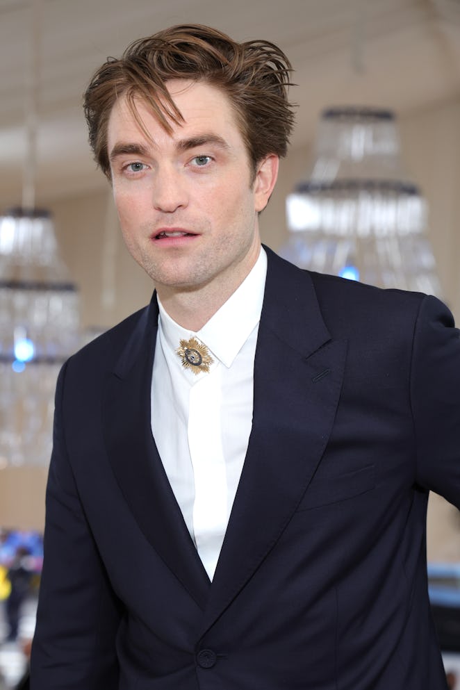 NEW YORK, NEW YORK - MAY 01: Robert Pattinson attends The 2023 Met Gala Celebrating "Karl Lagerfeld:...