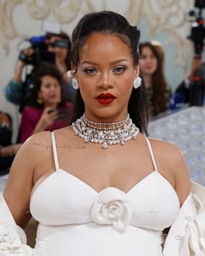 NEW YORK, NEW YORK - MAY 01: Rihanna attends the 2023 Costume Institute Benefit celebrating "Karl La...