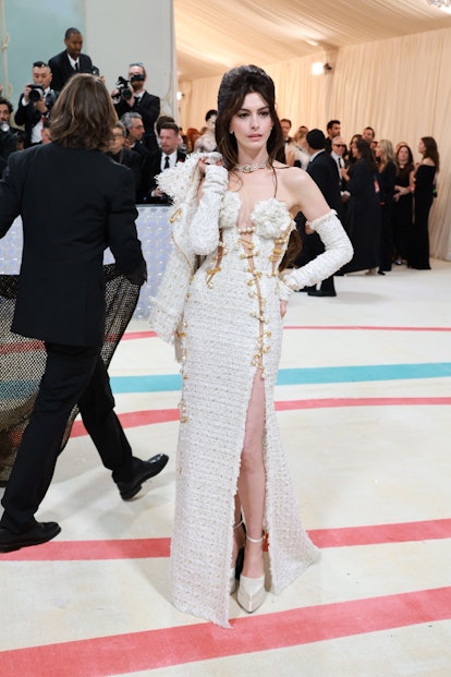 NEW YORK, NEW YORK - MAY 01: Anne Hathaway attends The 2023 Met Gala Celebrating "Karl Lagerfeld: A ...
