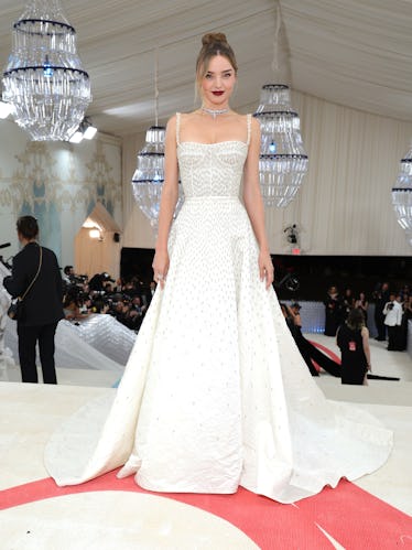 NEW YORK, NEW YORK - MAY 01: Miranda Kerr attends The 2023 Met Gala Celebrating "Karl Lagerfeld: A L...
