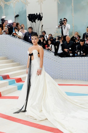 Florence Pugh debuted a buzz cut at the 2023 Met Gala.