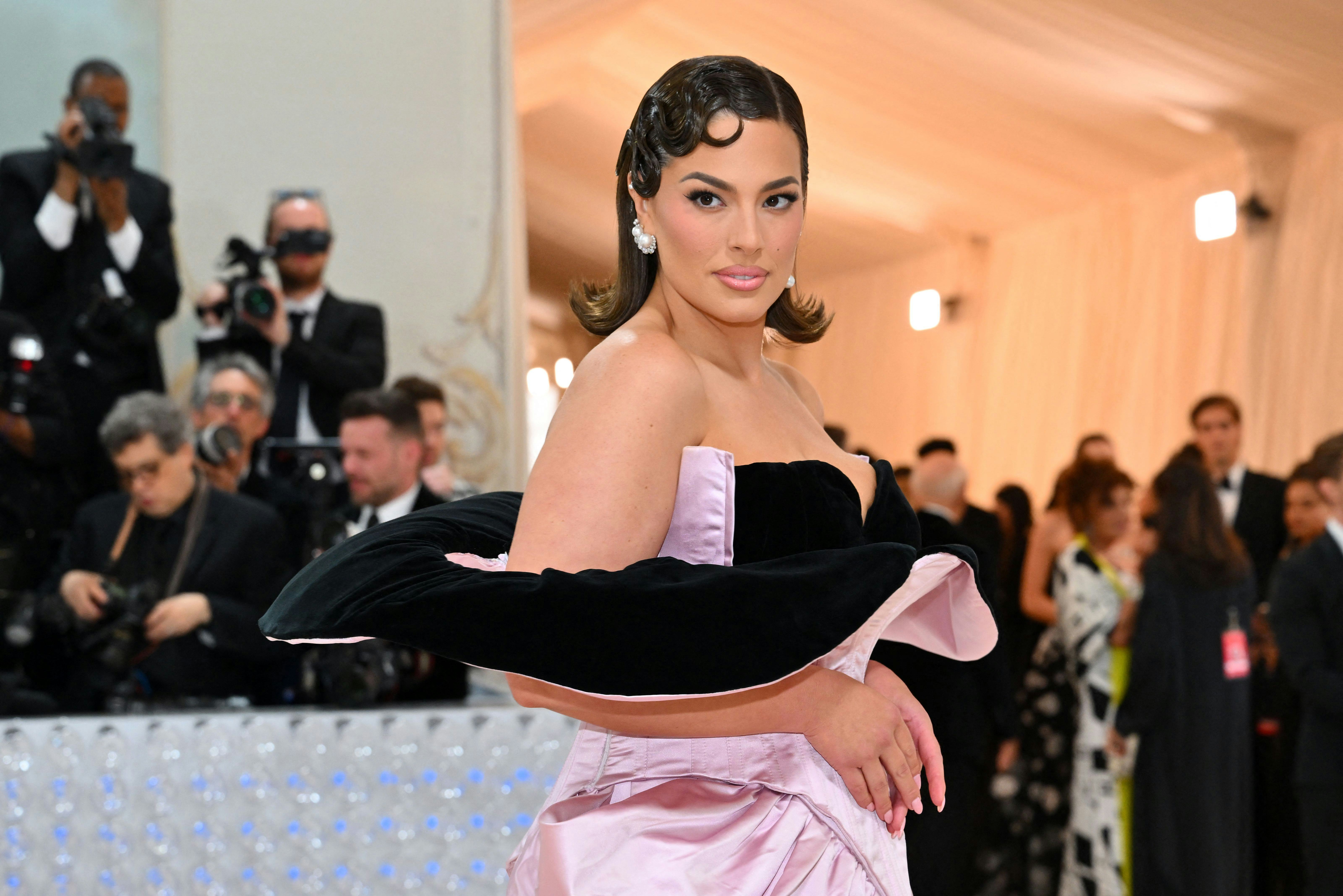 Ashley Graham arrives for the 2023 Met Gala 