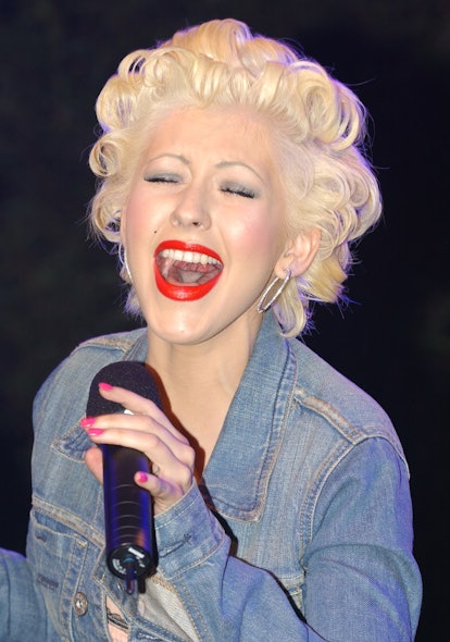 Christina Aguilera with pin-up curls.