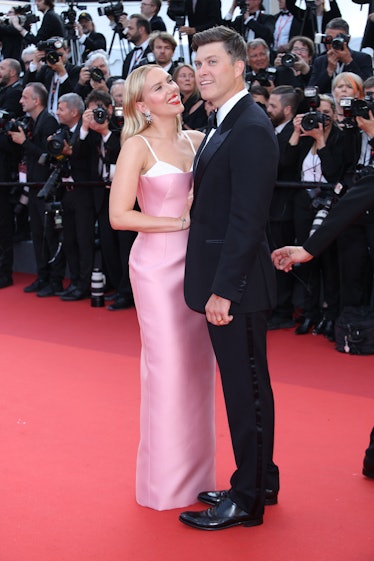 CANNES, FRANCE - MAY 23: Scarlett Johansson and Colin Jost attend the "Asteroid City" red carpet dur...