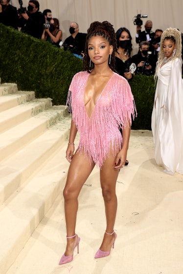  Halle Bailey attends the The 2021 Met Gala 