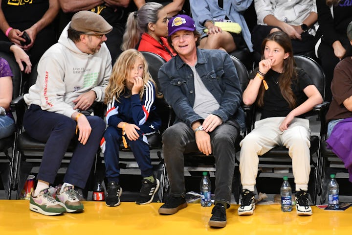 Jason Sudeikis (left) and Jason Bateman (second right) at a Lakers game with their kids with dueling...
