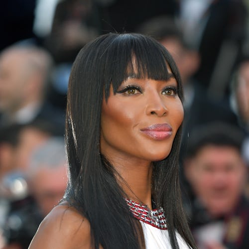Naomi Campbell clip in bangs at Cannes 2023