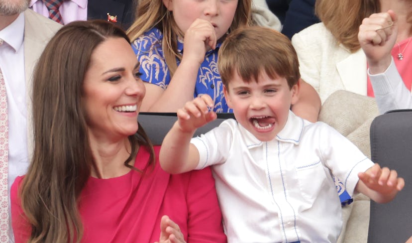 Kate Middleton gets a kick out of her baby.