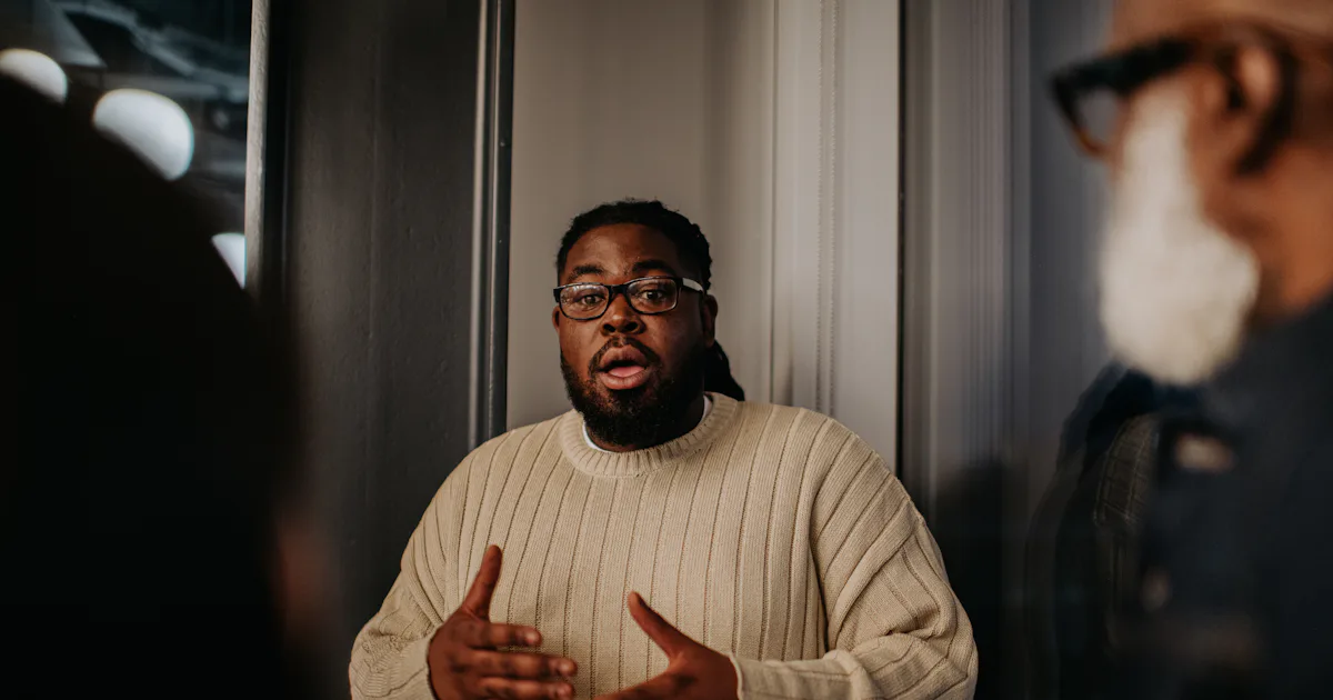 7 Ways To Stop Interrupting People & Become An Active Listener