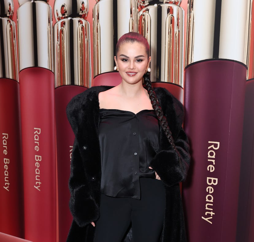 Selena Gomez declared she's single on TikTok amid Zayn Malik dating rumors.