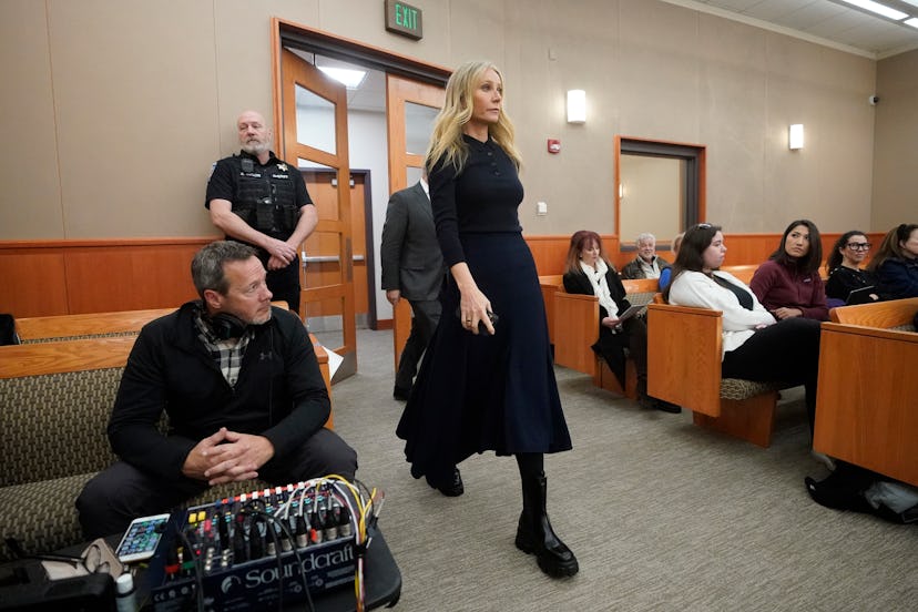 Gwyneth Paltrow enters court in a monochromatic ensemble.