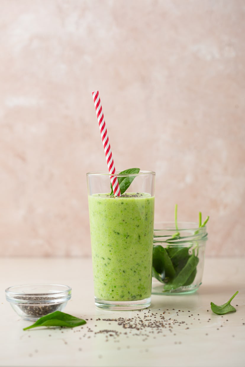 Green juice is the non-alcoholic drink that matches Virgo's vibe, according to an astrologer.