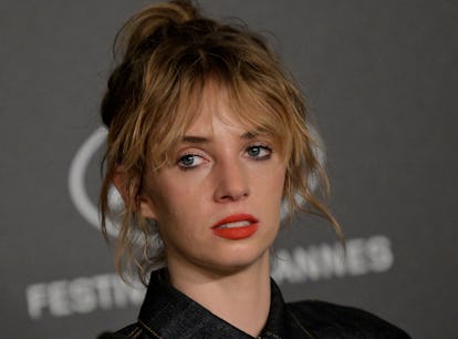 Maya Hawke Wants Her Stranger Things Character To Either Die Or