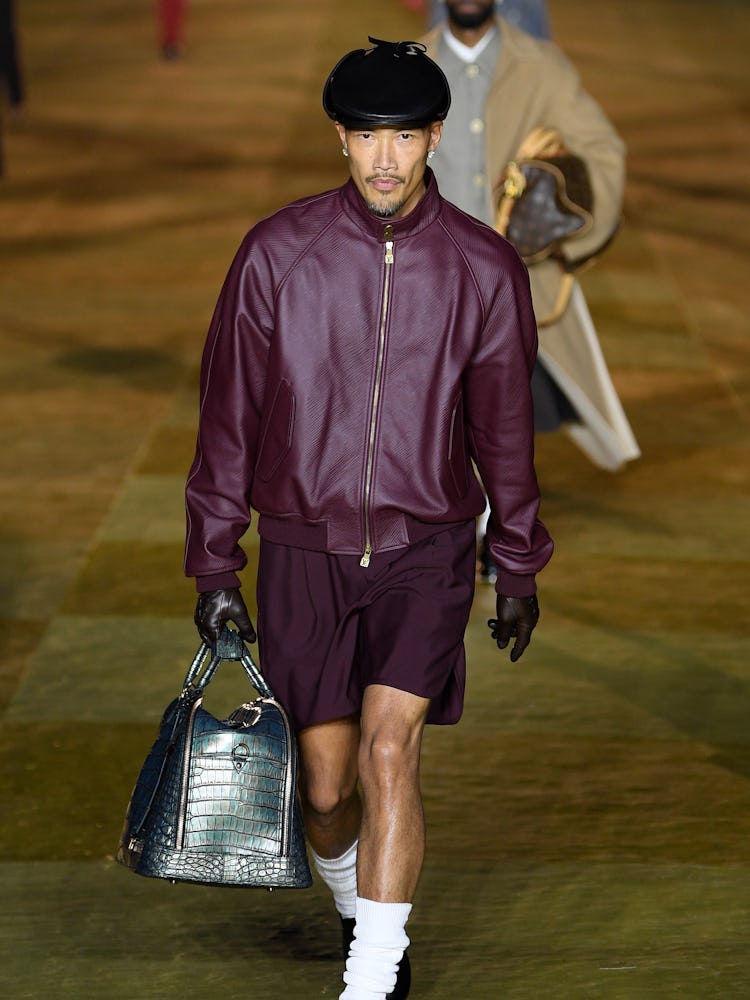 A model on the runway at the Louis Vuitton Menswear Collection Fashion Show on June 20, 2023 in Pari...