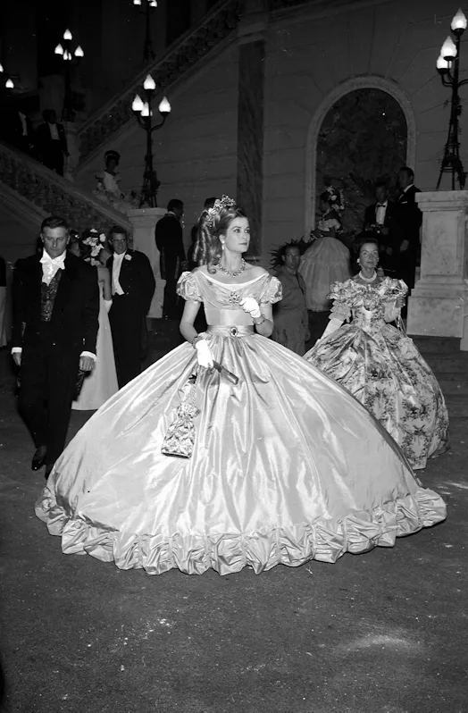 grace kelly dress - Special occasion gown for girls Grace is a lovely dress for a girl Grace Kelly Inspired Wedding Dress