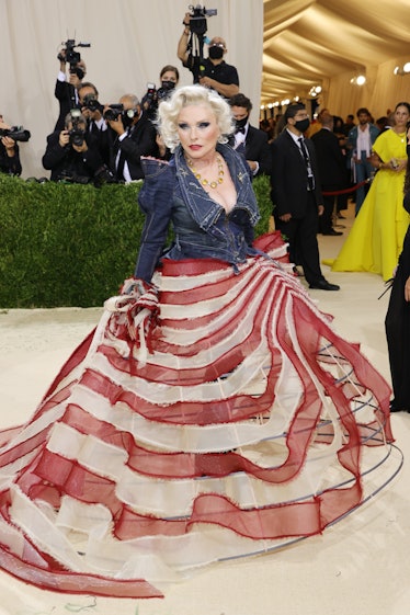  Debbie Harry attends The 2021 Met Gala Celebrating In America: A Lexicon Of Fashion.