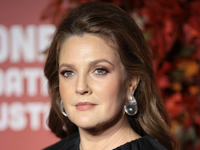 NEW YORK, NEW YORK - SEPTEMBER 29: Drew Barrymore attends the Clooney Foundation For Justice Inaugu...