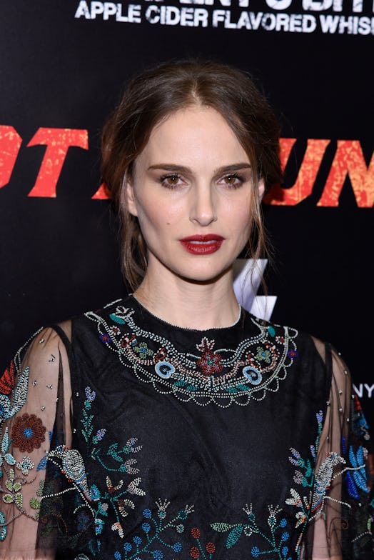 Natalie Portman pale skin with dark red lipstick 2016