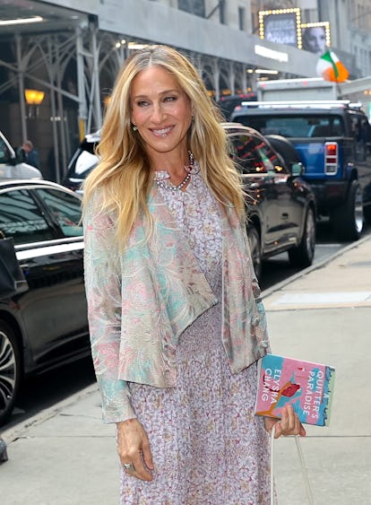 NEW YORK, NY - JUNE 08: Sarah Jessica Parker is seen arriving at the 'Good Morning America' show in ...