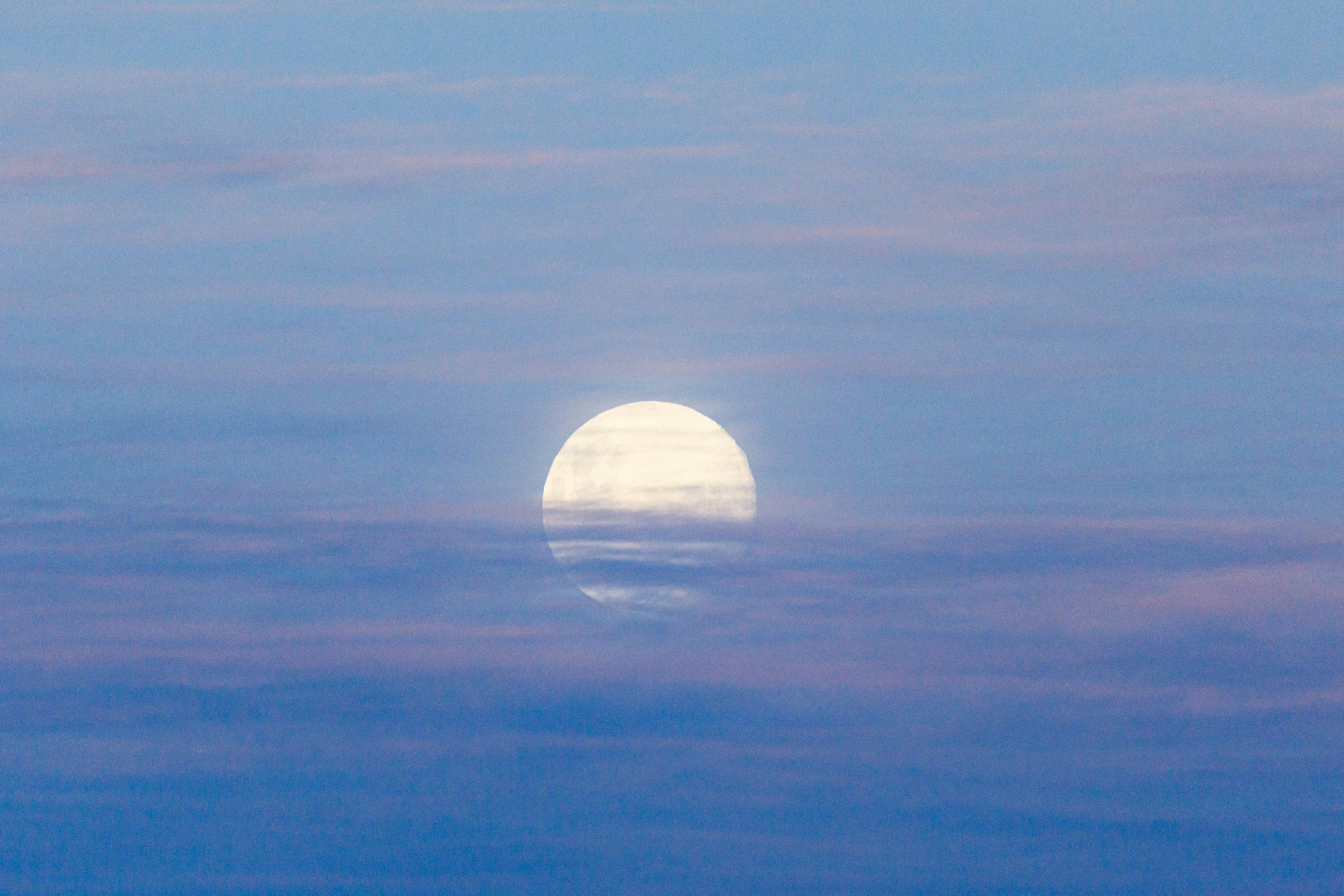 How to make the most of the full moon on Aug. 1.