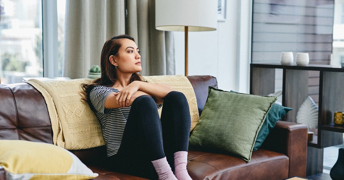 9 Signs That You’re An Overly Critical Person & How To Fix The Problem