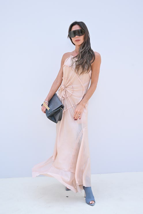 Victoria Beckham attends the Jacquemus' Fashion Show on June 26, 2023 in Versailles, France.
