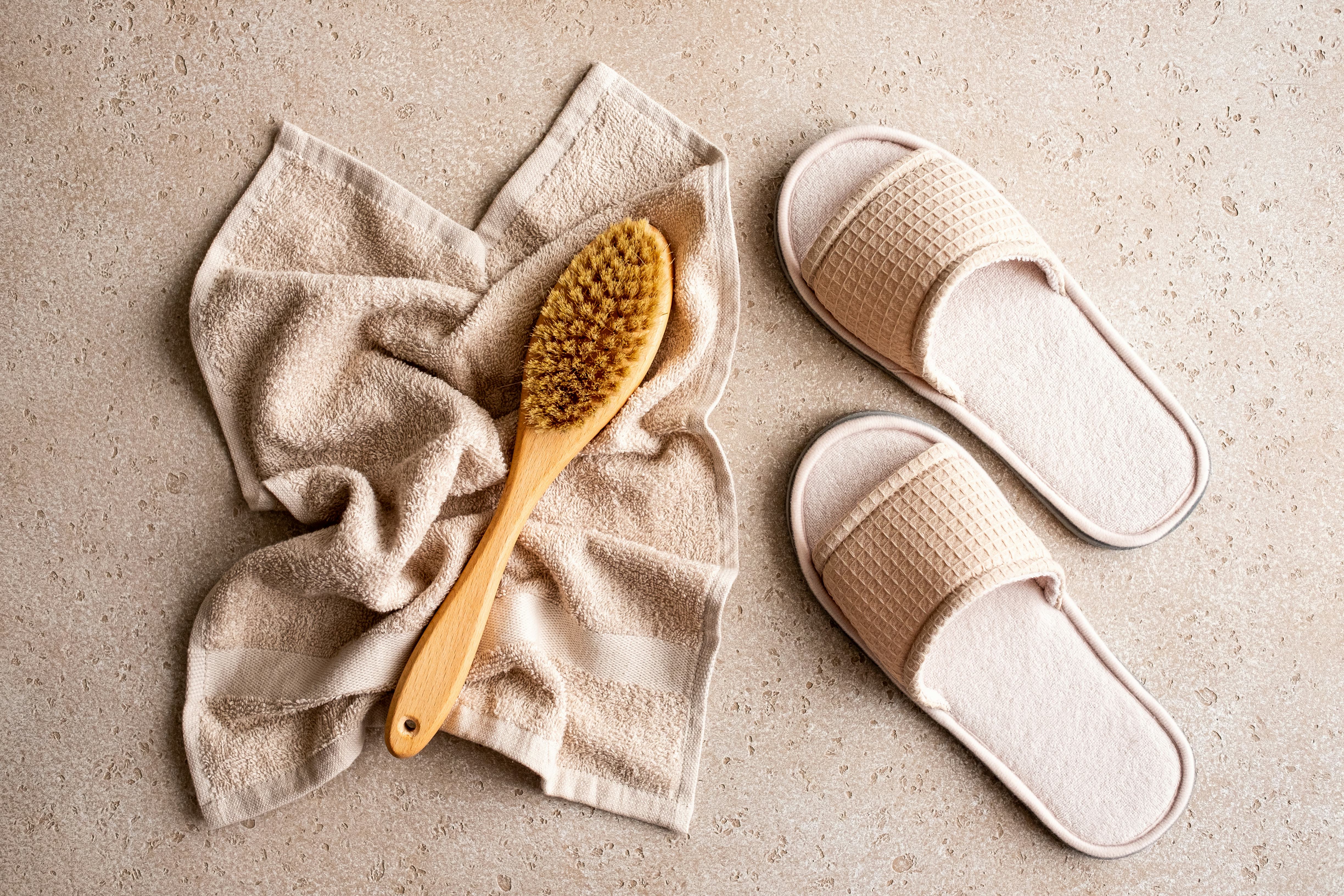 The Best Shower Routine For Every Skin Concern From The Neck Down